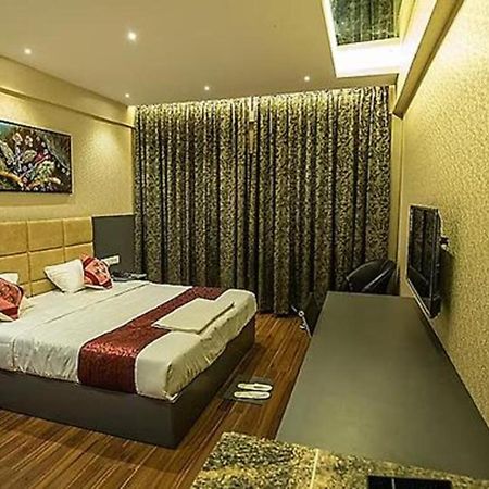 Fabhotel Prime Grand Seasons Bangalore Bagian luar foto