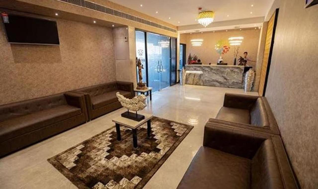 Fabhotel Prime Grand Seasons Bangalore Bagian luar foto