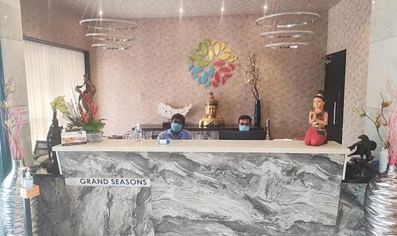 Fabhotel Prime Grand Seasons Bangalore Bagian luar foto